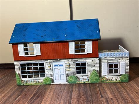 marx bros 1950's retro metal 2-story colonial doll house balcony|Vintage Marx 1950.